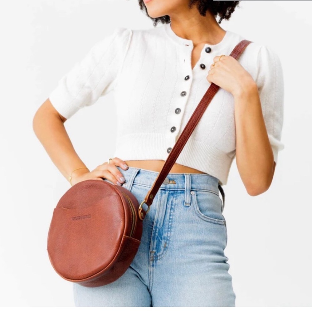 Portland leather company almost perfect leather circle crossbody small nutmeg